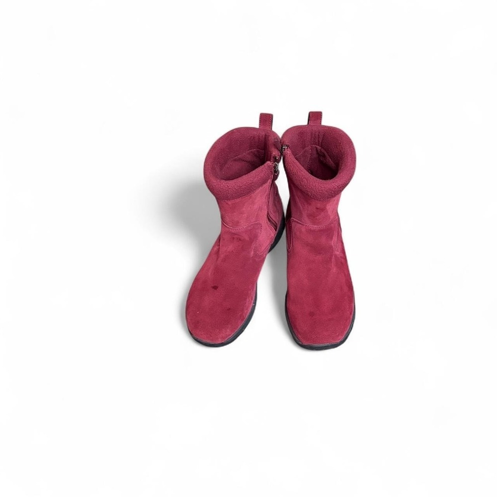 L.L.Bean Women's Boots 10M Burgundy Suede 100G Insulated Side Zip Winter